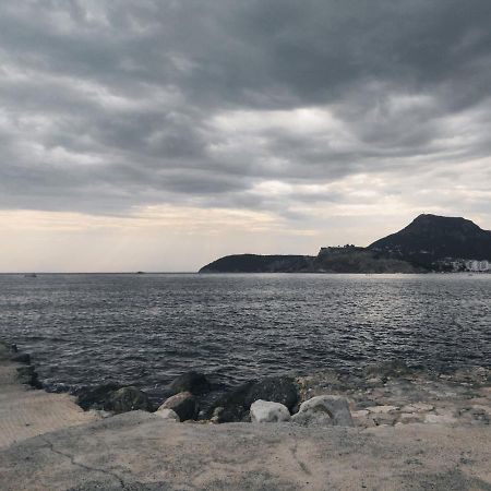 Acacia Apartmani Sutomore Εξωτερικό φωτογραφία
