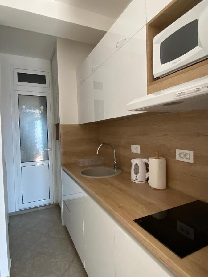 Acacia Apartmani Sutomore Εξωτερικό φωτογραφία
