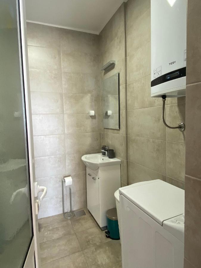 Acacia Apartmani Sutomore Εξωτερικό φωτογραφία