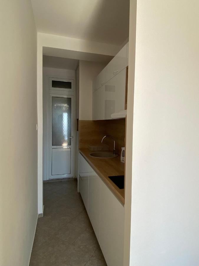 Acacia Apartmani Sutomore Εξωτερικό φωτογραφία