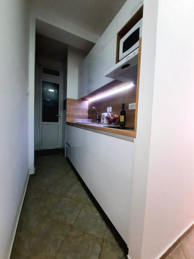 Acacia Apartmani Sutomore Εξωτερικό φωτογραφία